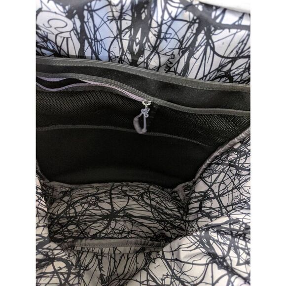 Lululemon Wanderlust Rucksack in Rare Snowy Owl Print Backpack - Picture 16 of 16